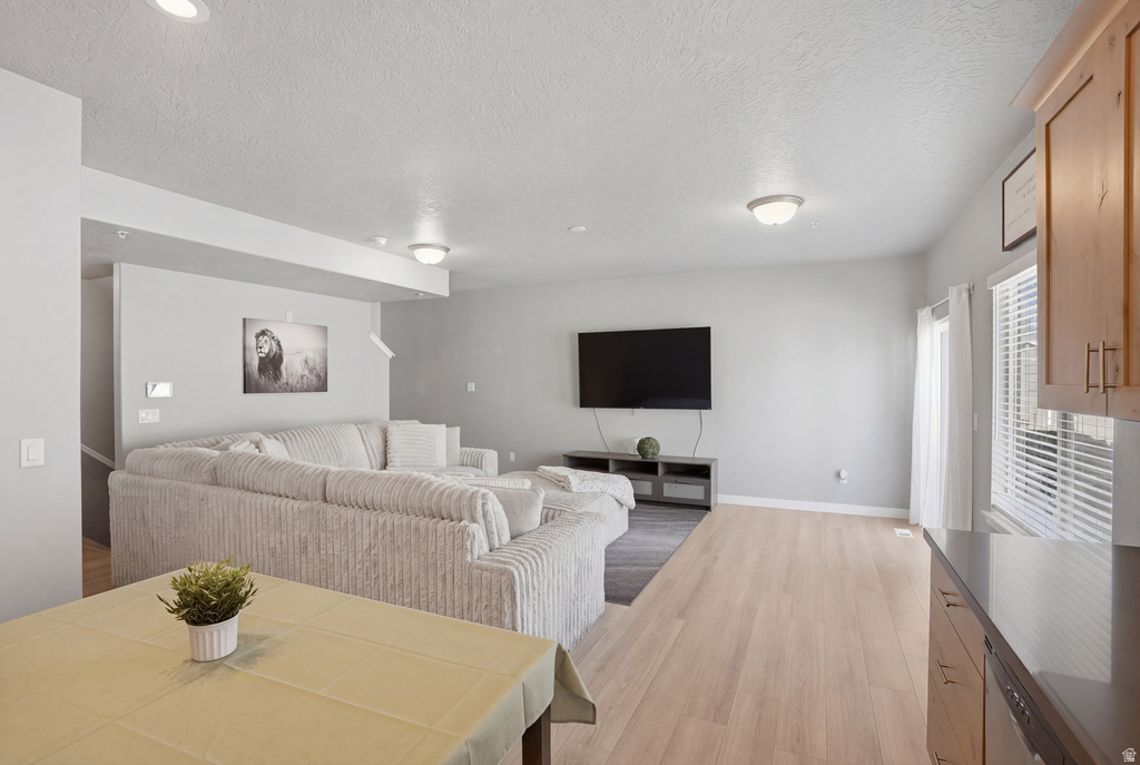 4211 W ANTELOPE PARK CT Riverton, UT 84096