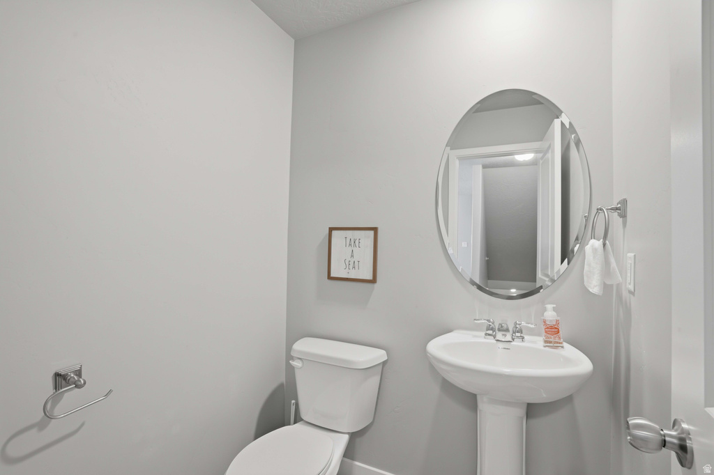 4211 W ANTELOPE PARK CT Riverton, UT 84096