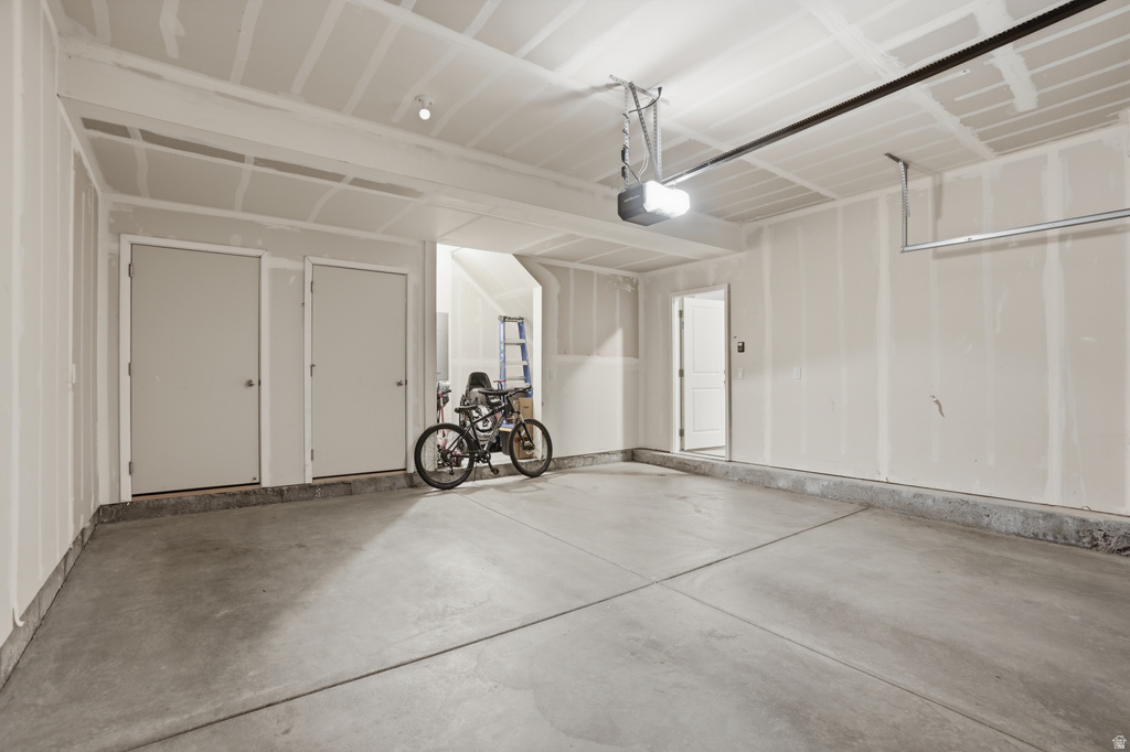 4211 W ANTELOPE PARK CT Riverton, UT 84096