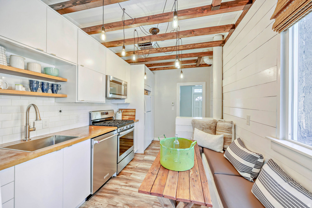 215 S IOWA ST Salt Lake City, UT 84102