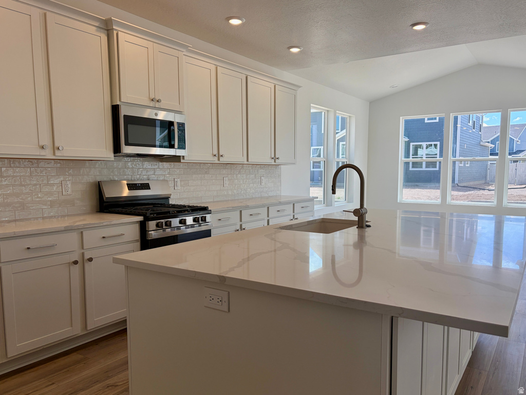 3033 N SUMMER WOOD DR #646 Eagle Mountain, UT 84005