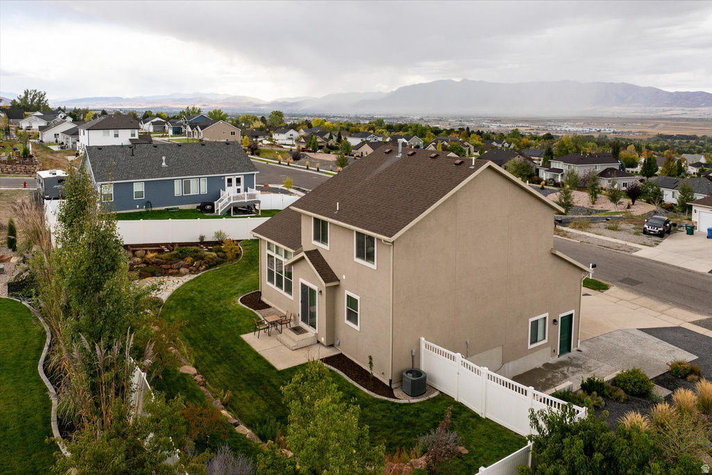 522 N 800 E Hyde Park, UT 84318