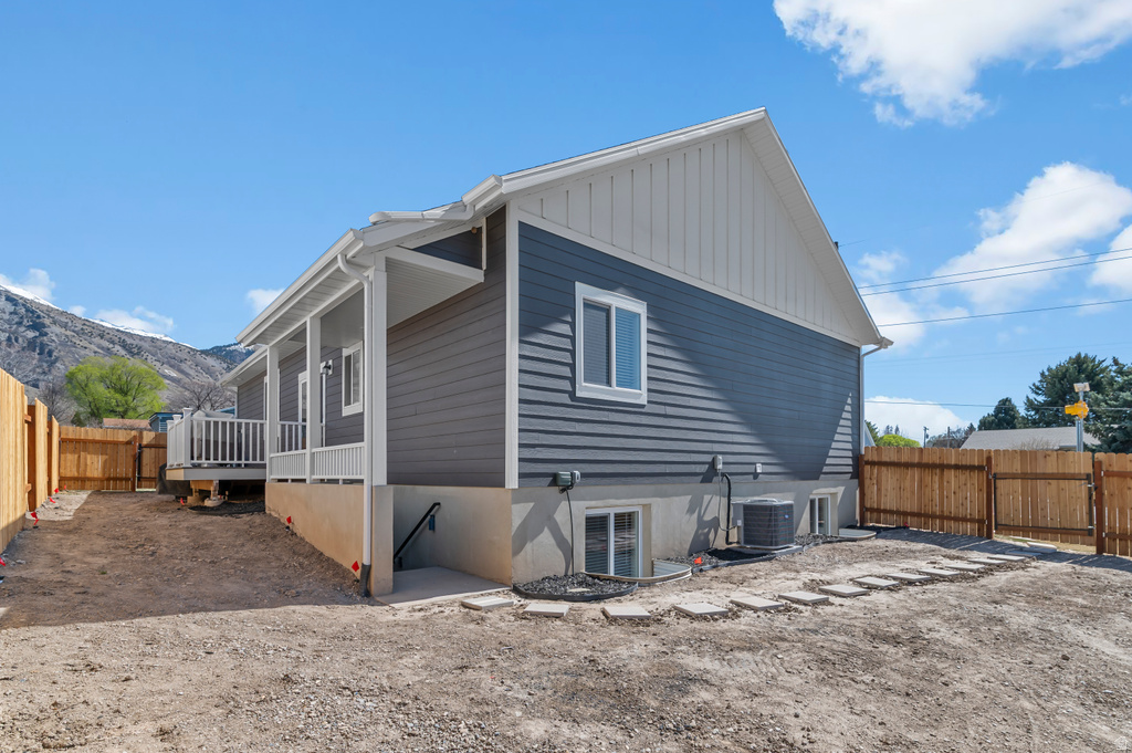 327 E 1100 N Pleasant Grove, UT 84062