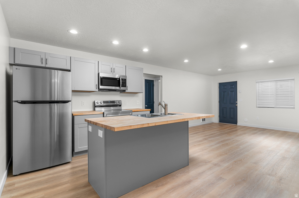 327 E 1100 N Pleasant Grove, UT 84062