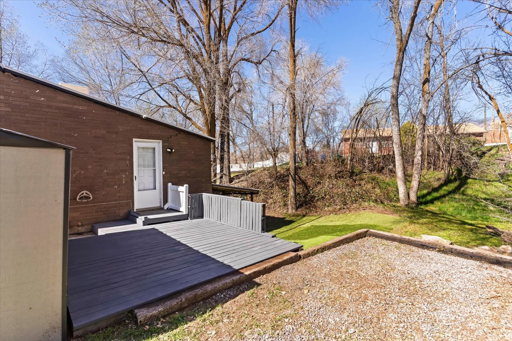 1100 E SULLIVAN RD Ogden, UT 84403