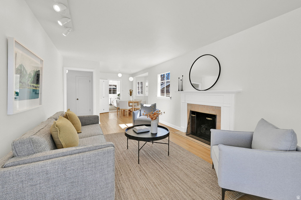 38 N O ST Salt Lake City, UT 84103