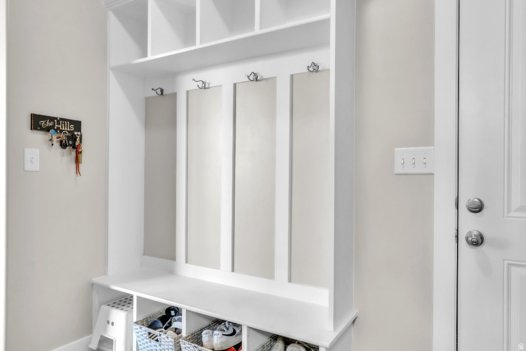 829 N CHRISTLEY LN Elk Ridge, UT 84651