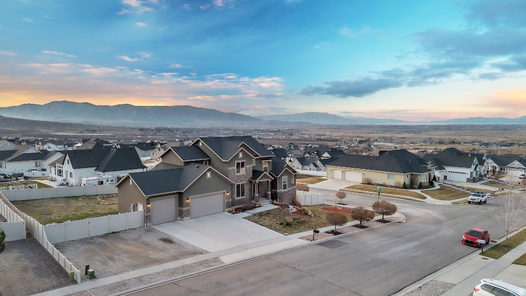 829 N CHRISTLEY LN Elk Ridge, UT 84651