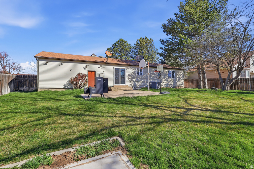 1147 W 25 S Clearfield, UT 84015