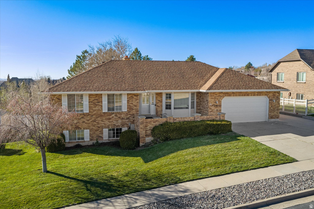 1543 N CHERRY BLOSSOM DR Farmington, UT 84025