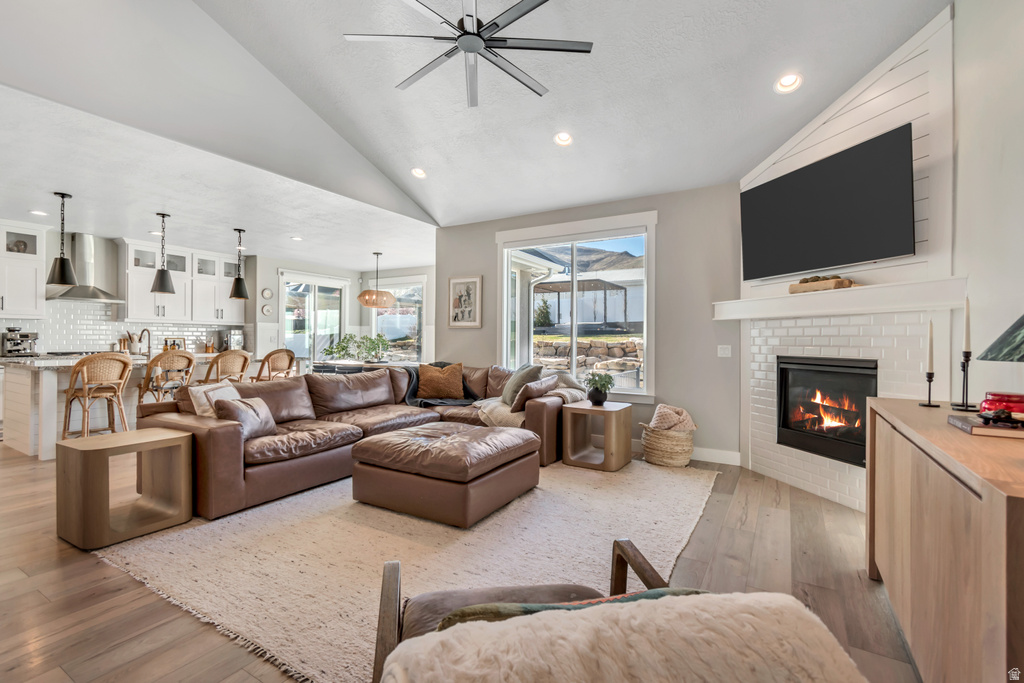 6643 W ROSARITA CT Herriman, UT 84096