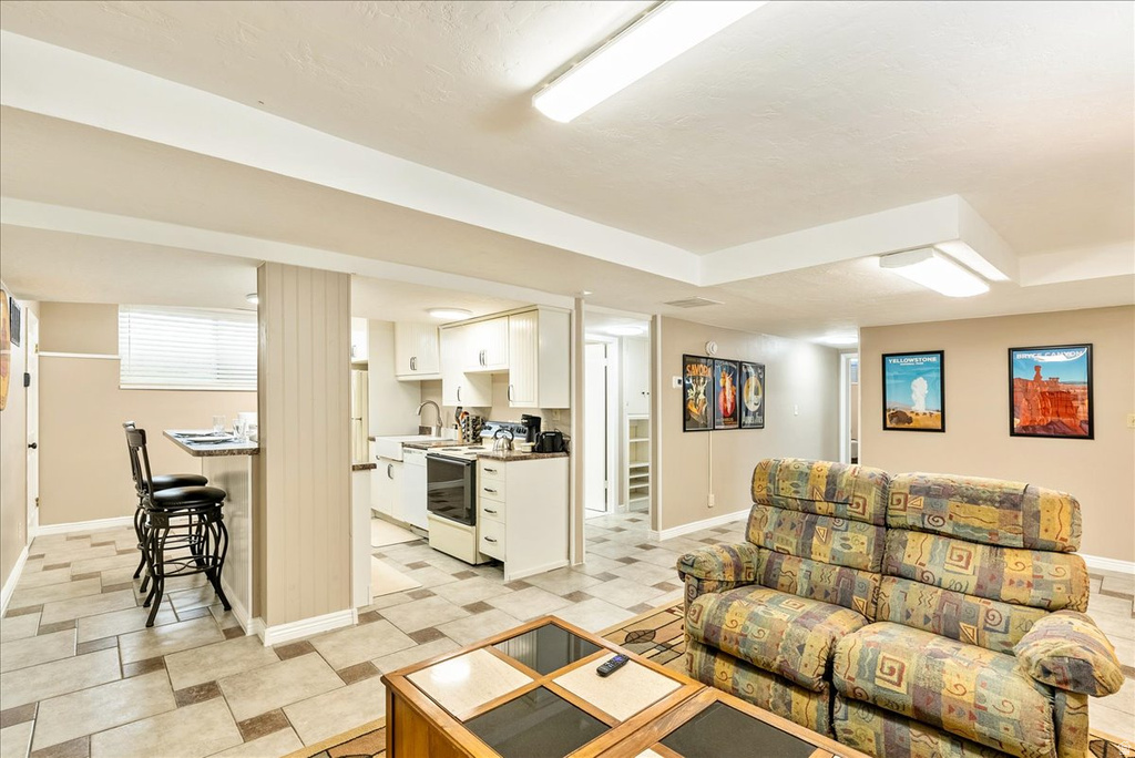 653 S 1300 E Salt Lake City, UT 84102