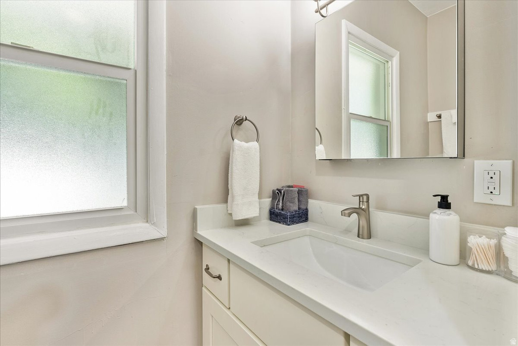 653 S 1300 E Salt Lake City, UT 84102