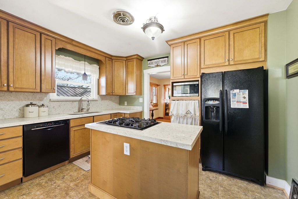 6 N 800 E Bountiful, UT 84010