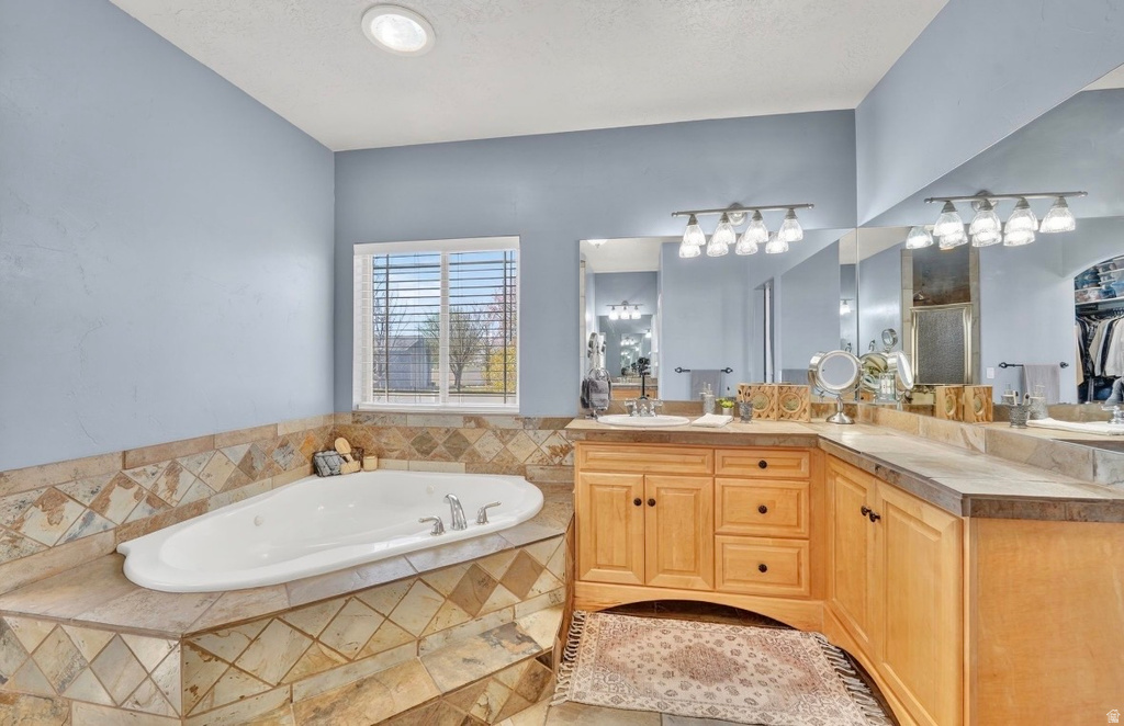 587 W CEPHUS RD Draper, UT 84020