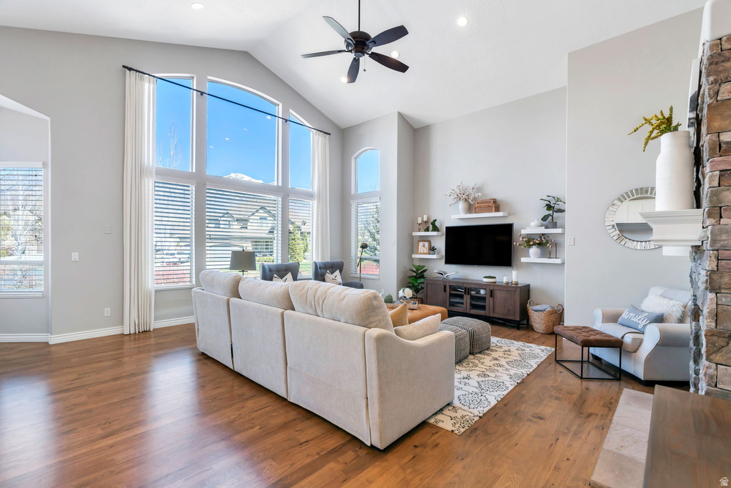 5852 W CENTURY HEIGHTS DR Highland, UT 84003