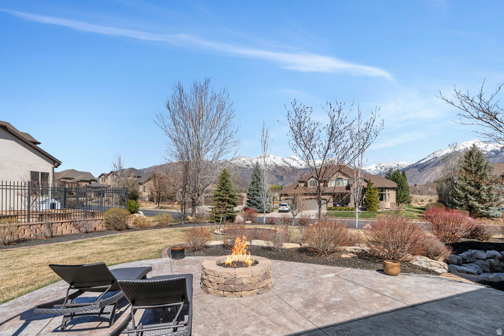 5852 W CENTURY HEIGHTS DR Highland, UT 84003