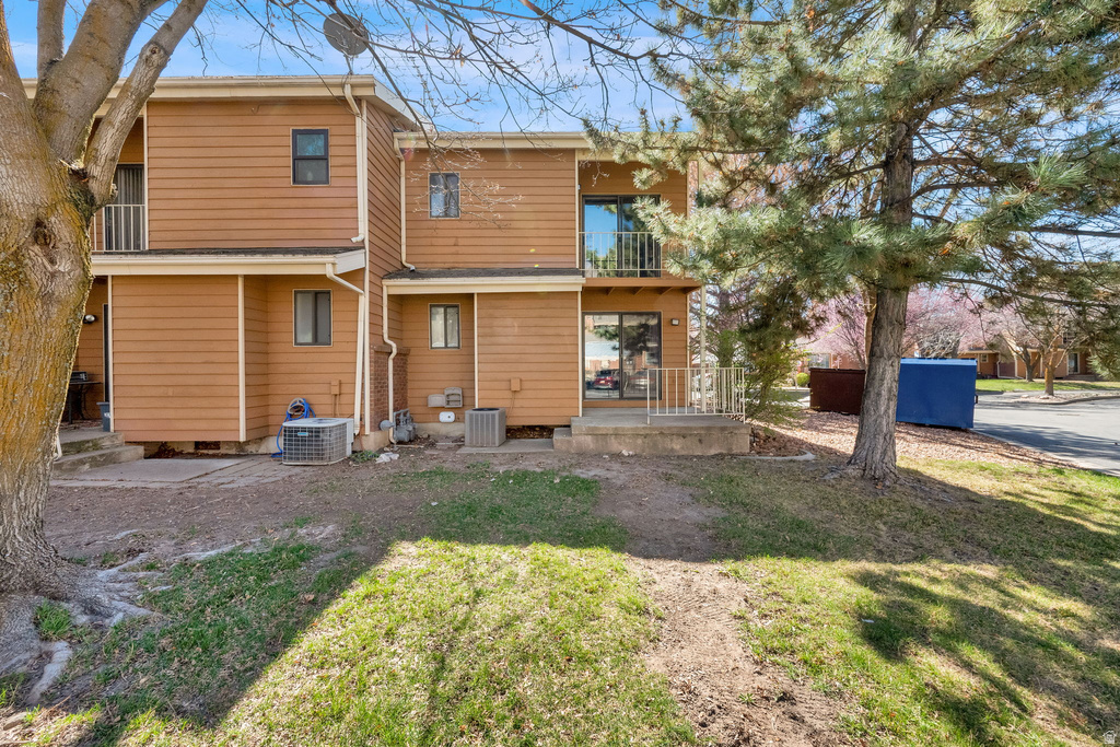 1424 S 1195 E Ogden, UT 84404