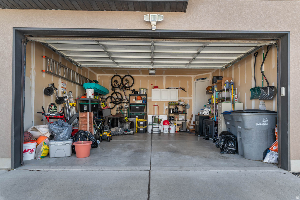 11719 S ZEPHYR WAY South Jordan, UT 84009