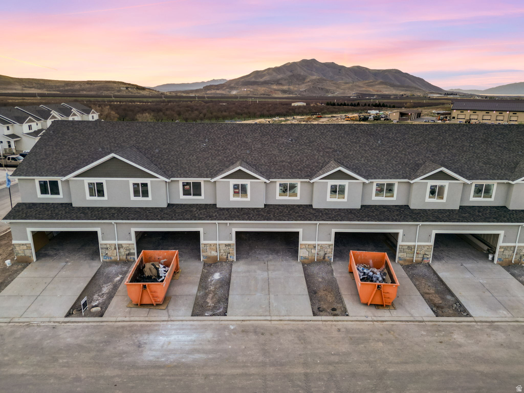 206 W 930 N Santaquin, UT 84655