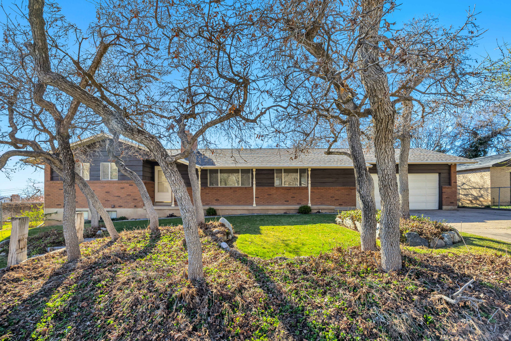 413 S STIRLING DR Fruit Heights, UT 84037