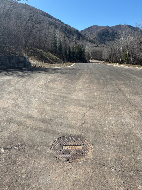 1040 S PINEVIEW DR Mapleton, UT 84664