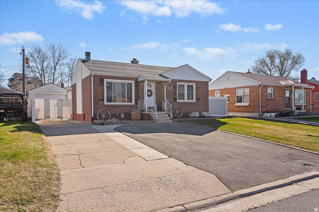 5874 S 2625 W Roy, UT 84067