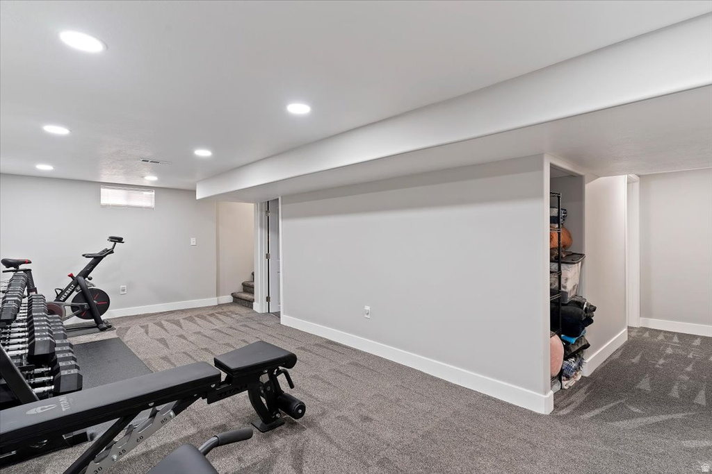 5874 S 2625 W Roy, UT 84067