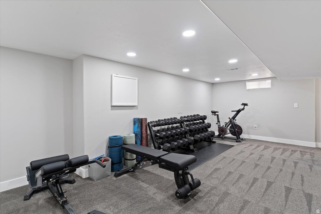 5874 S 2625 W Roy, UT 84067