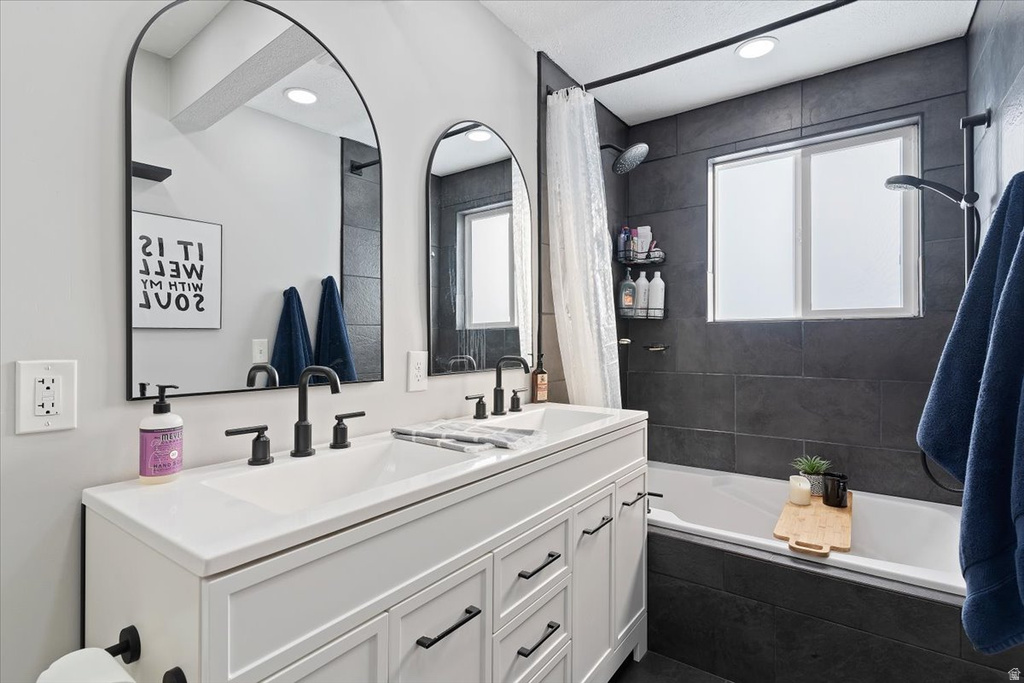 5874 S 2625 W Roy, UT 84067