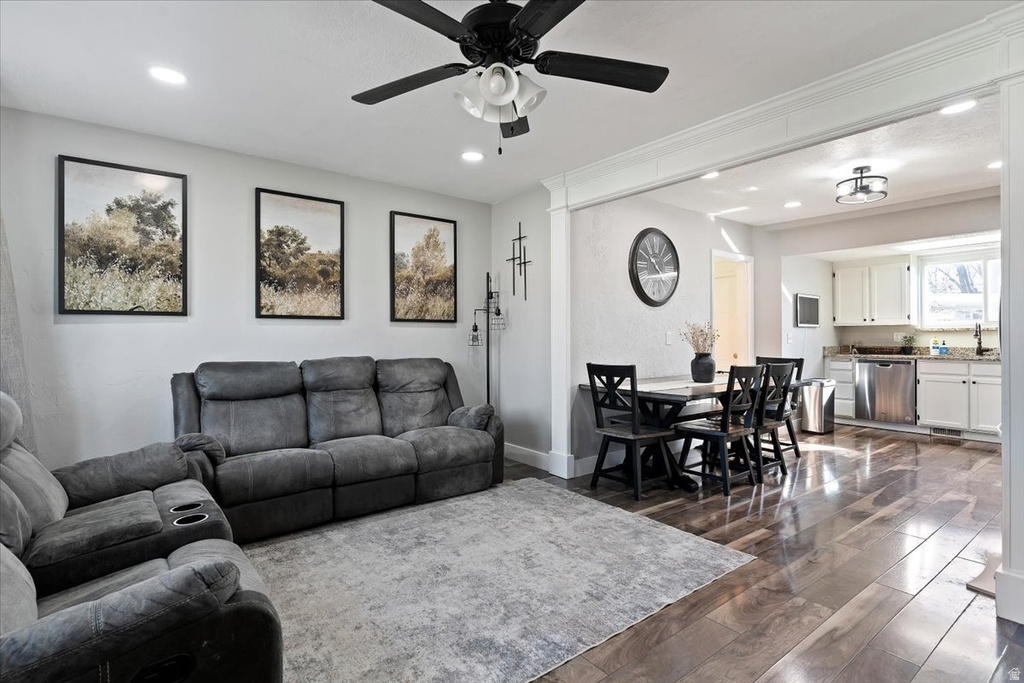 5874 S 2625 W Roy, UT 84067