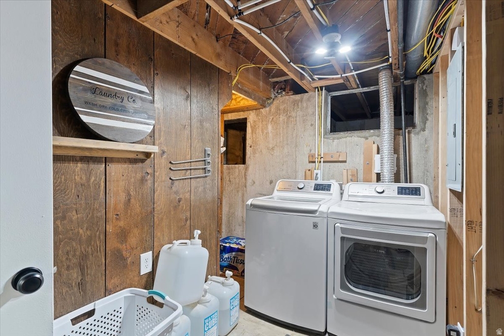 5874 S 2625 W Roy, UT 84067