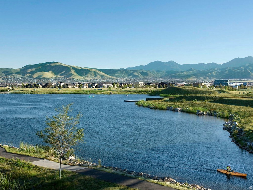 11621 S GRANDVILLE AVE South Jordan, UT 84009