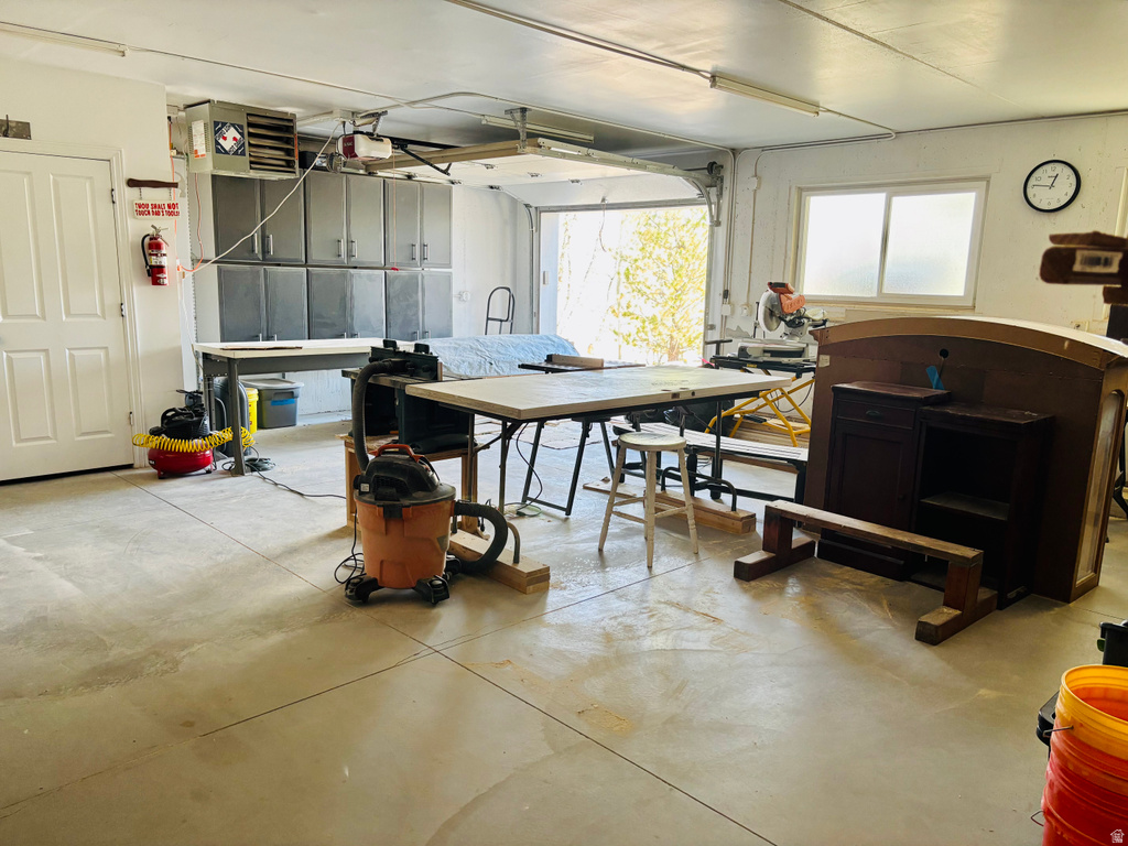 6195 CREEKSIDE DR Mountain Green, UT 84050