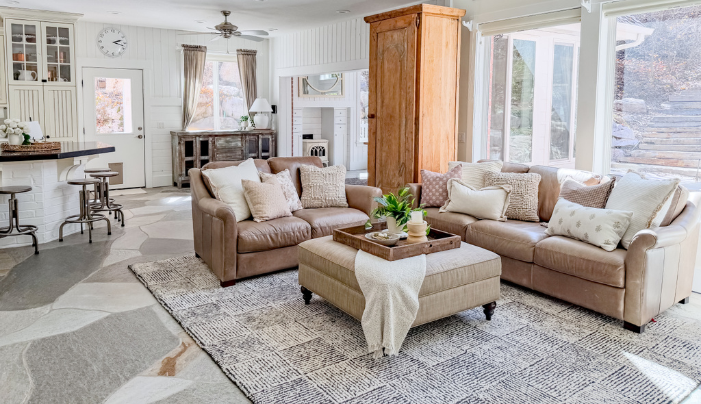 6195 CREEKSIDE DR Mountain Green, UT 84050