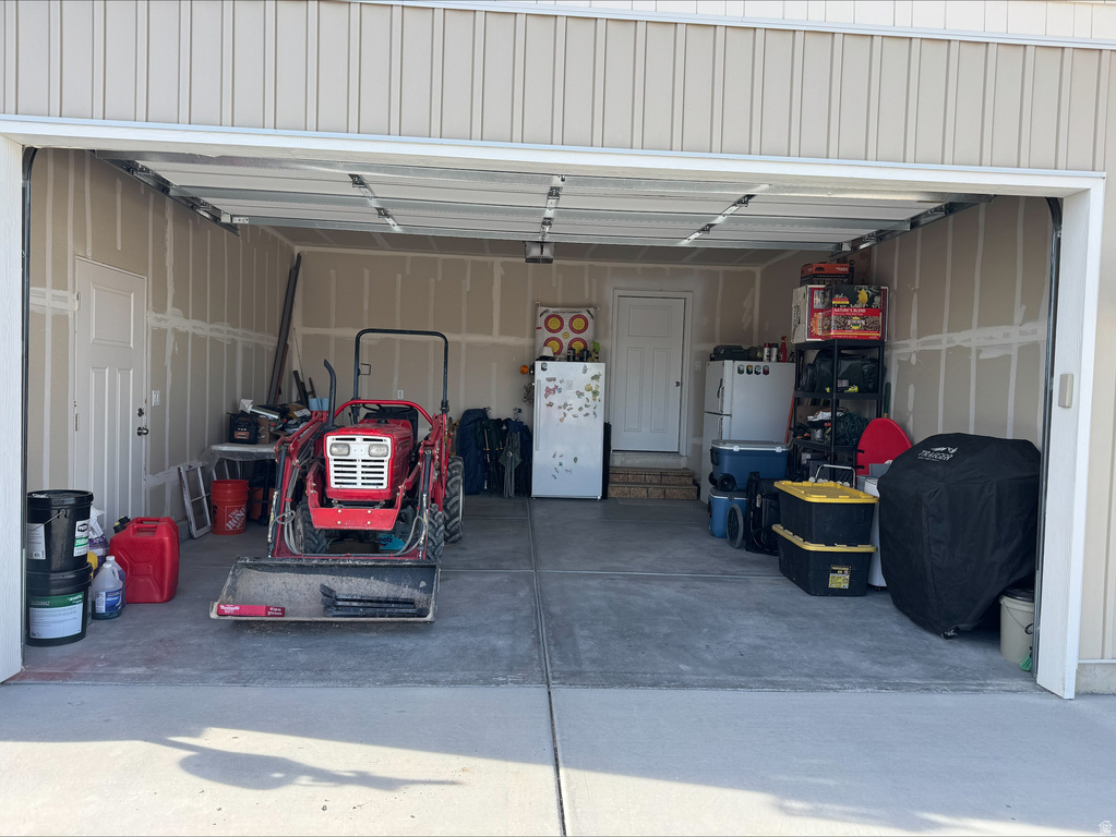 694 W JEDEDIAH WAY Grantsville, UT 84029