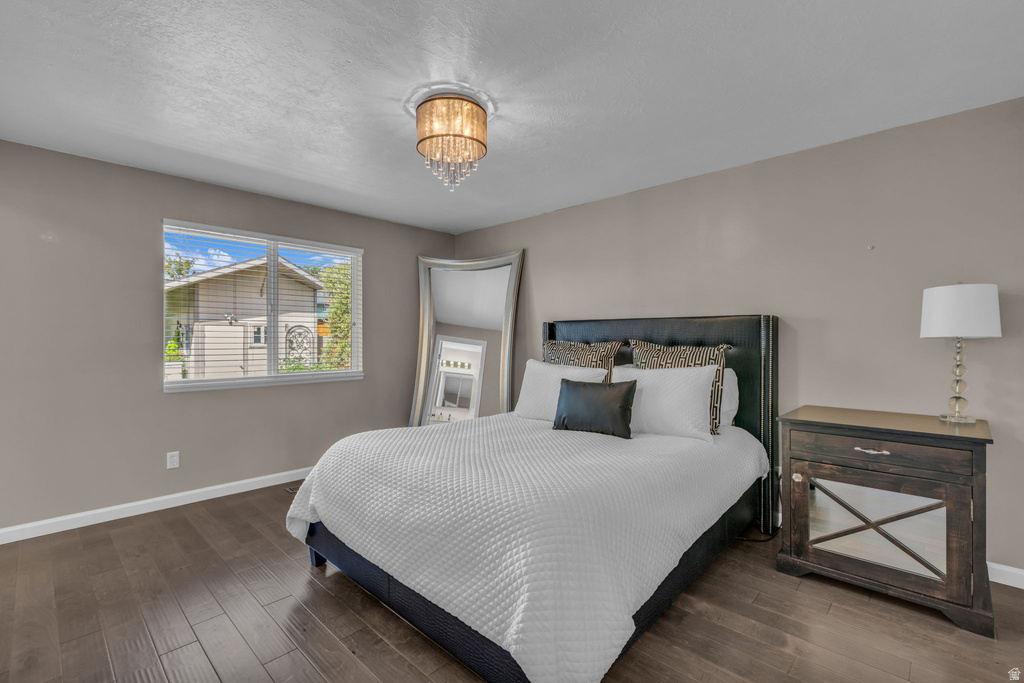 928 N 2075 W Farr West, UT 84404