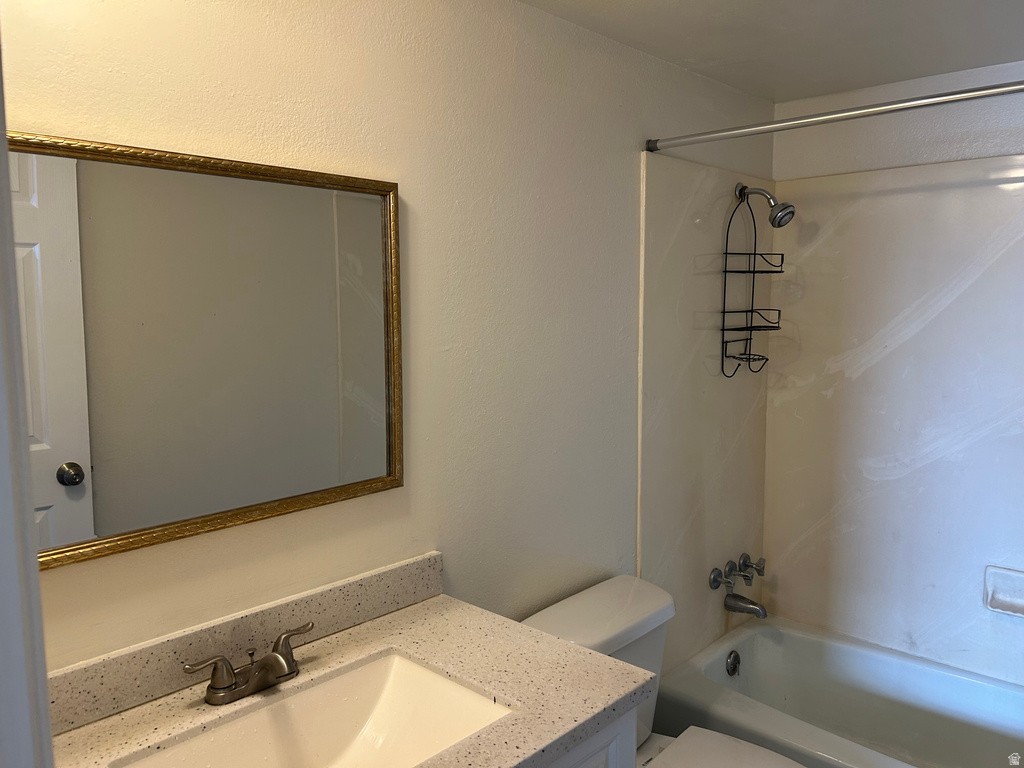 330 E 700 S #L-208 Salt Lake City, UT 84111