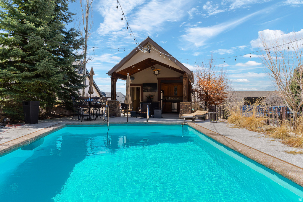 3532 N LAYTON RIDGE DR Layton, UT 84040