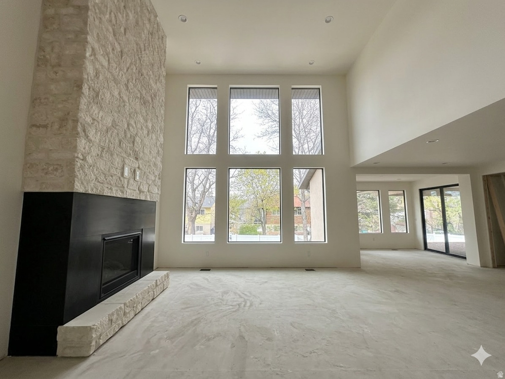 23 E 1500 S Farmington, UT 84025