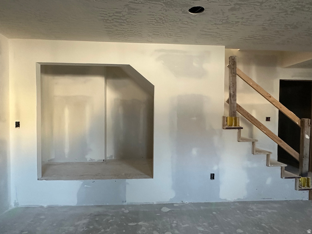 23 E 1500 S Farmington, UT 84025