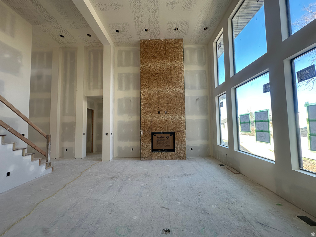 23 E 1500 S Farmington, UT 84025