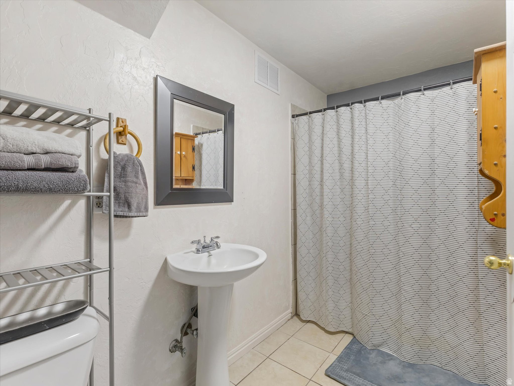 7843 W BRITTAIN DR Magna, UT 84044