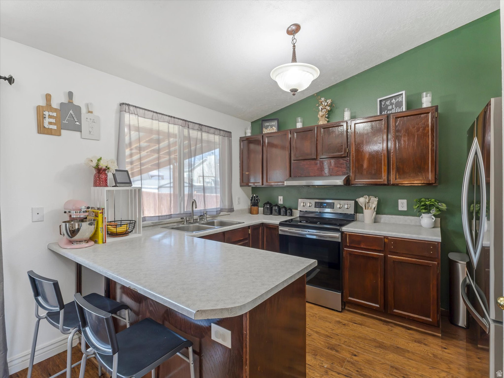 7843 W BRITTAIN DR Magna, UT 84044