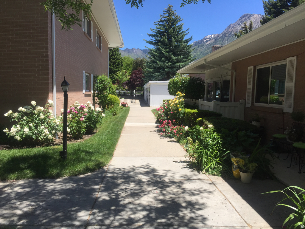 2223 E CARRIAGE LN #48 Holladay, UT 84117