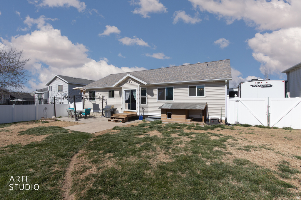 2579 W 3900 S Roy, UT 84067