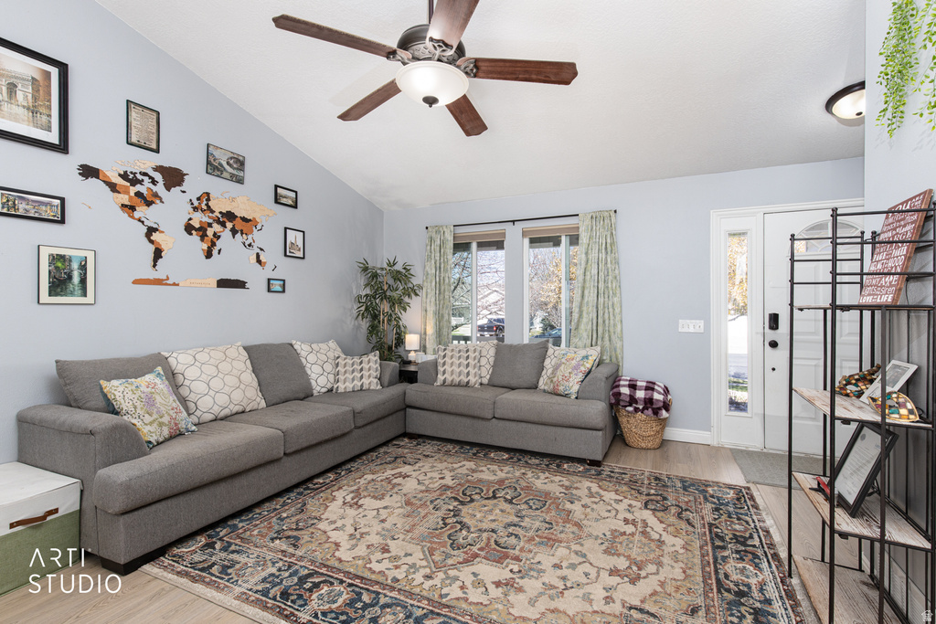 2579 W 3900 S Roy, UT 84067