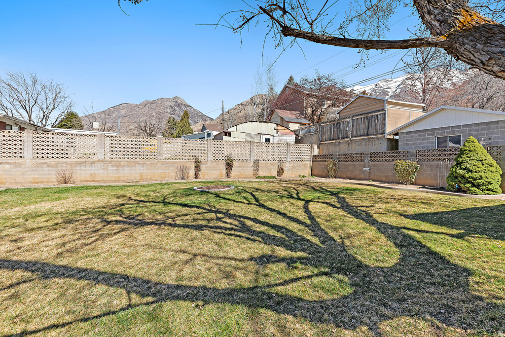 325 S 1300 E Pleasant Grove, UT 84062