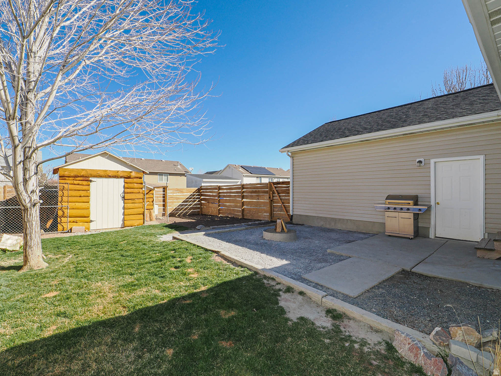 2087 E WEEPING WILLOW WAY Eagle Mountain, UT 84005