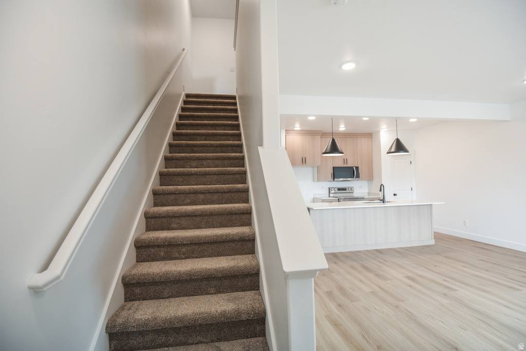 858 W ALTURA VISTA LN Logan, UT 84321